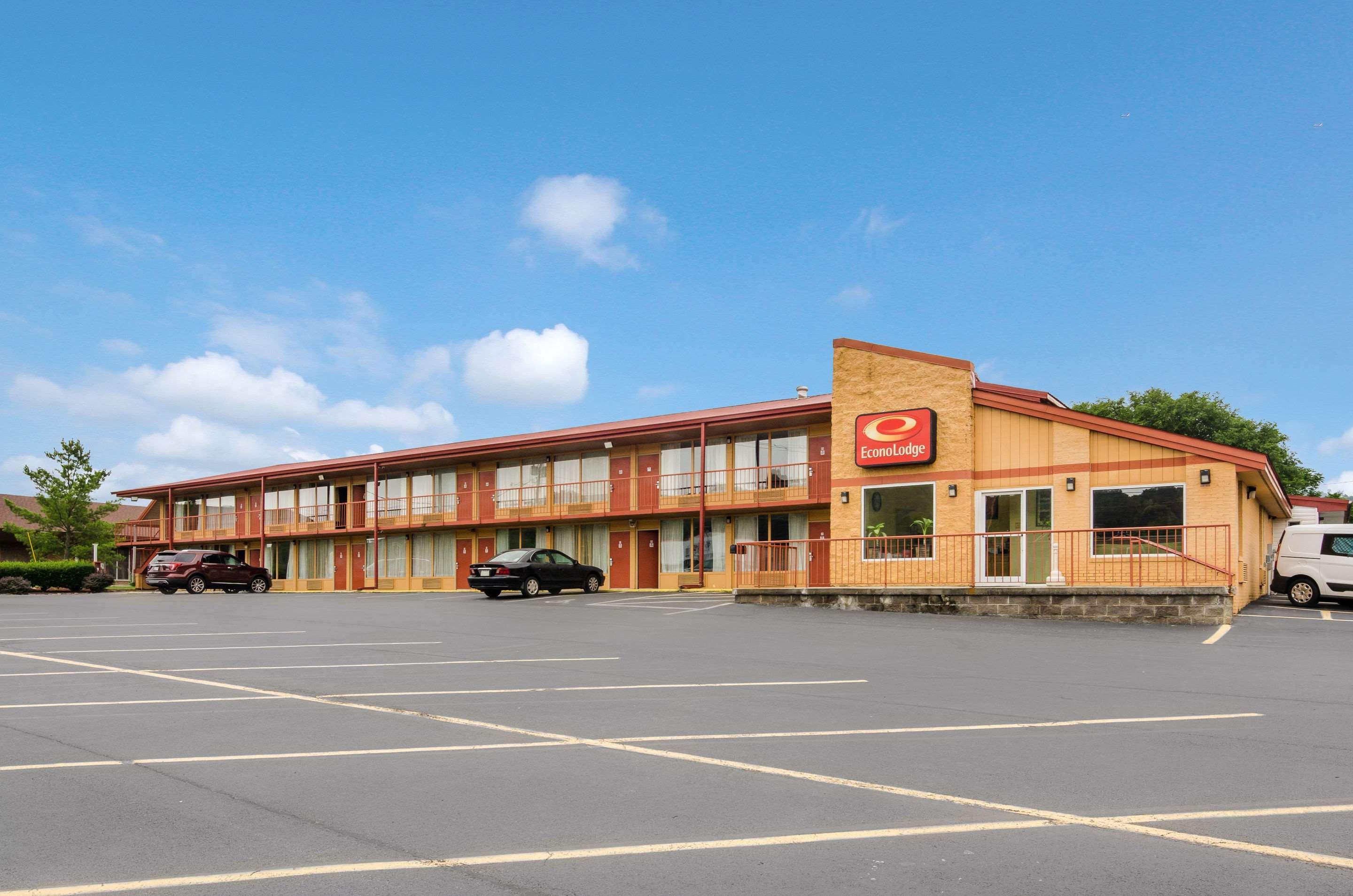 Econo Lodge Marion I-81 Exterior foto